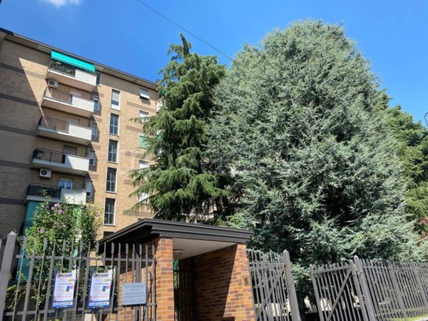 appartamento in vendita a Milano in zona Bruzzano