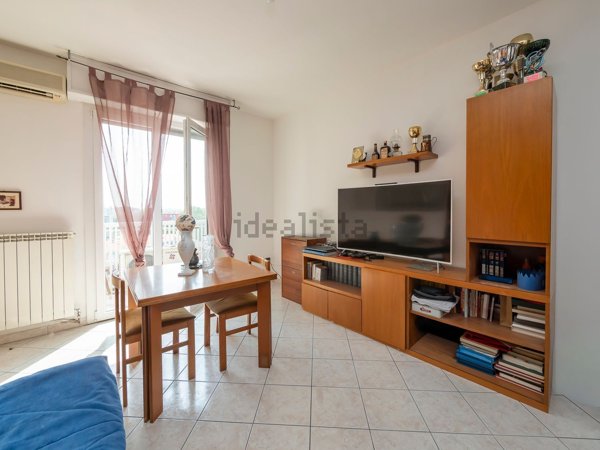 appartamento in vendita a Milano in zona Quartiere degli Olmi