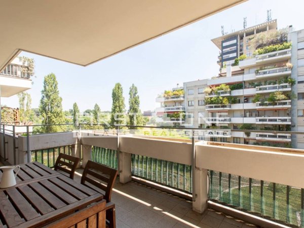 appartamento in vendita a Milano in zona Vigentino