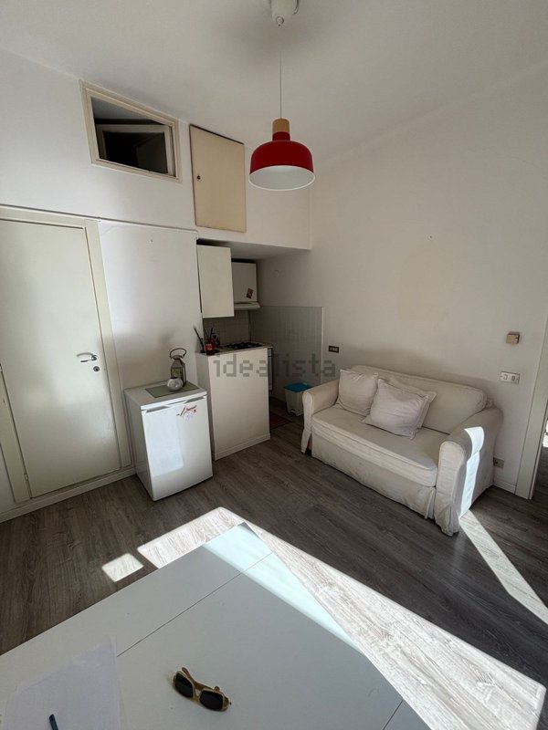 appartamento in vendita a Milano in zona Porta Genova