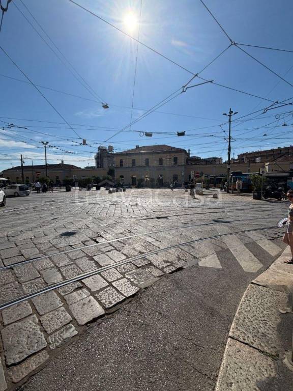 appartamento in vendita a Milano in zona Porta Genova