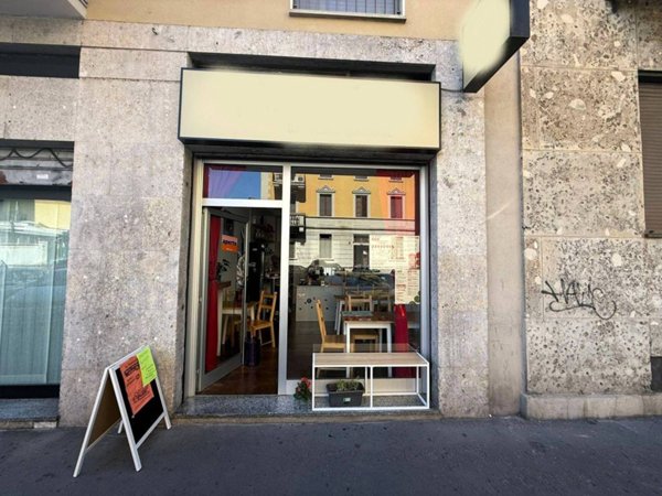 negozio in vendita a Milano in zona Porta Romana