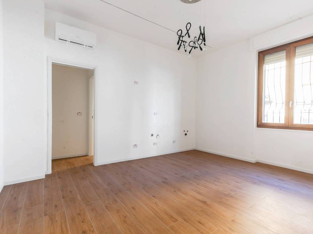 appartamento in vendita a Milano in zona Crescenzago
