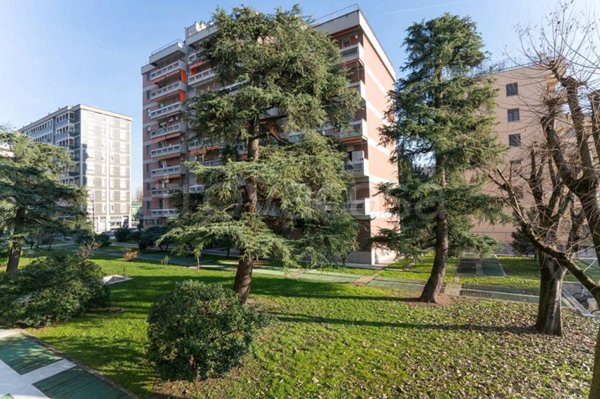 appartamento in vendita a Milano in zona Vigentino