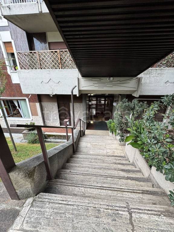 appartamento in vendita a Milano in zona Bande Nere