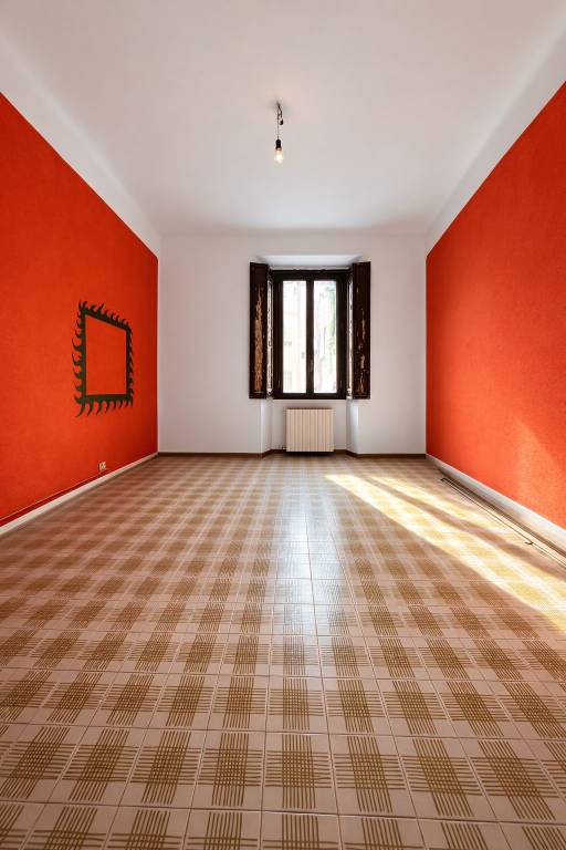 appartamento in vendita a Milano in zona Barona