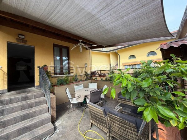 appartamento in vendita a Milano in zona Figino