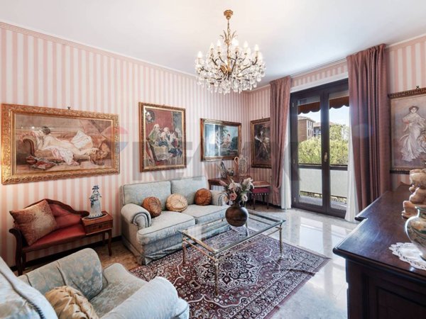 appartamento in vendita a Milano in zona Bande Nere