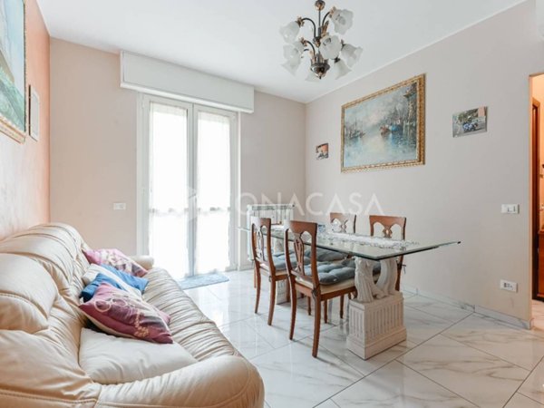 appartamento in vendita a Milano in zona Forlanini