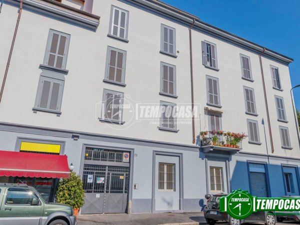 appartamento in vendita a Milano in zona Gallaratese