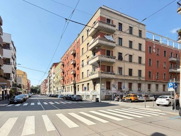 appartamento in vendita a Milano in zona Stadera