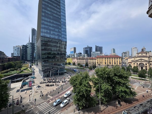 appartamento in vendita a Milano in zona Centro Direzionale