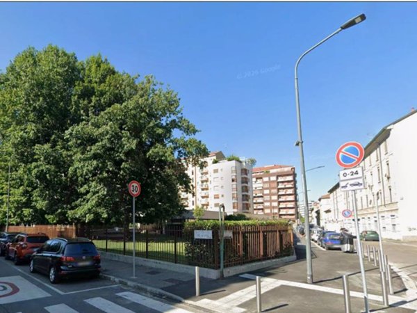 appartamento in vendita a Milano in zona Vigentino