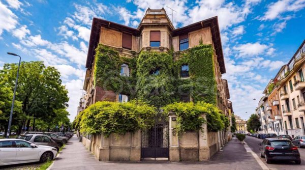 appartamento in vendita a Milano in zona Città Studi