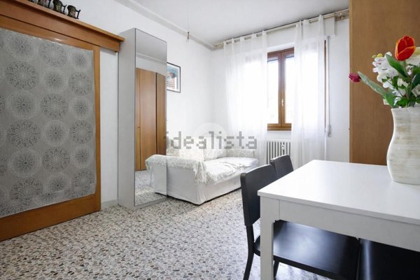 appartamento in vendita a Milano in zona Il Portello