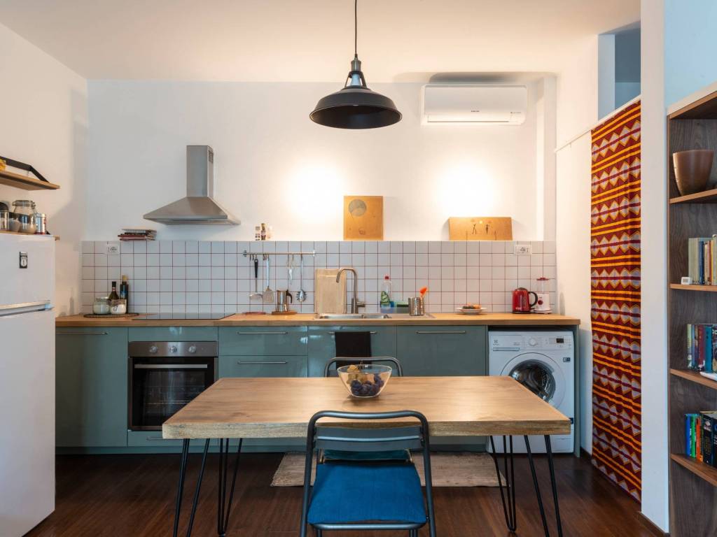 appartamento in vendita a Milano in zona Loreto