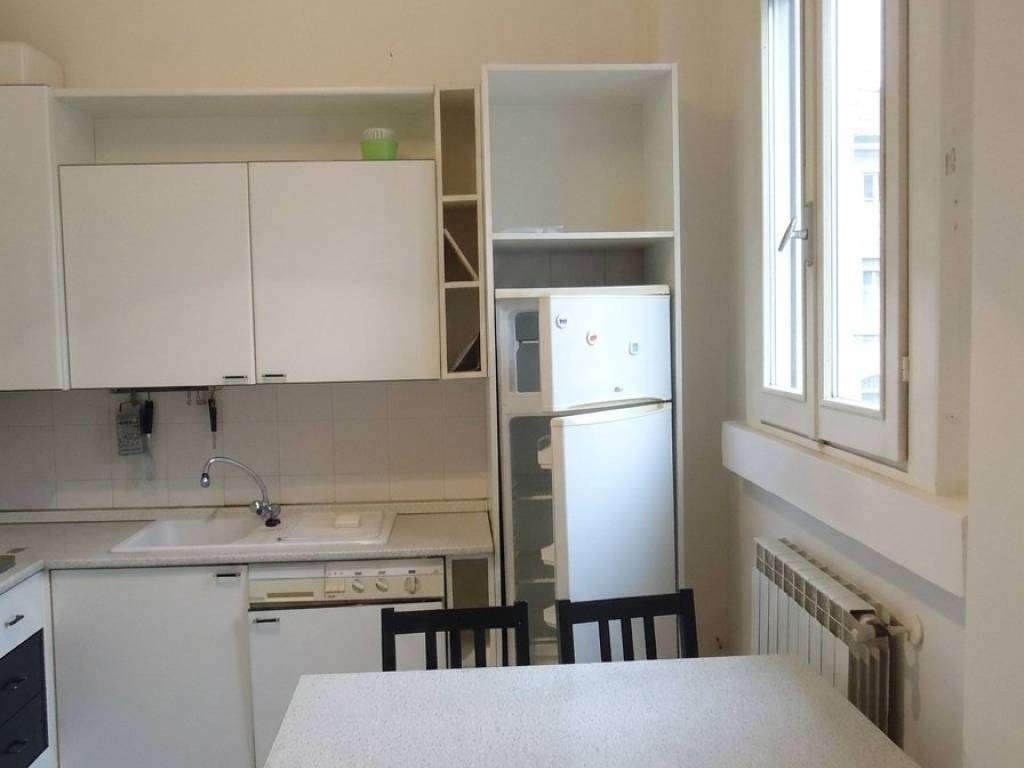 appartamento in vendita a Milano in zona Vigentino