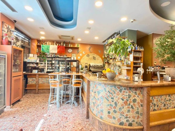negozio in vendita a Milano