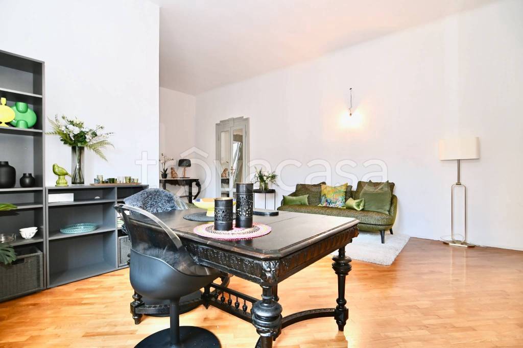 appartamento in vendita a Milano in zona Città Studi