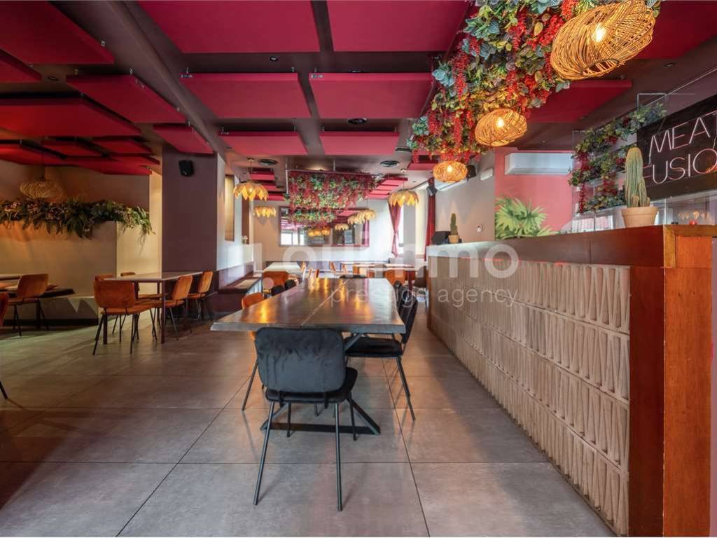 negozio in vendita a Milano in zona Porta Romana
