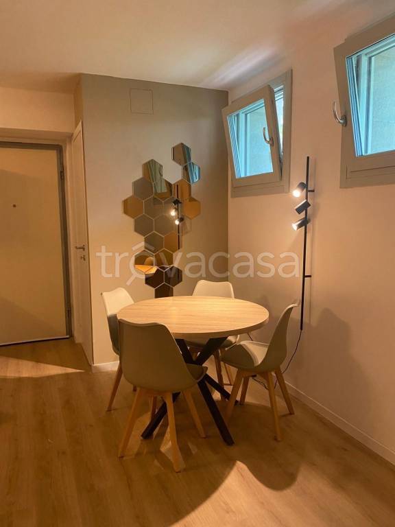appartamento in vendita a Milano in zona Corvetto