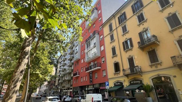 appartamento in vendita a Milano in zona Piazzale Lodi