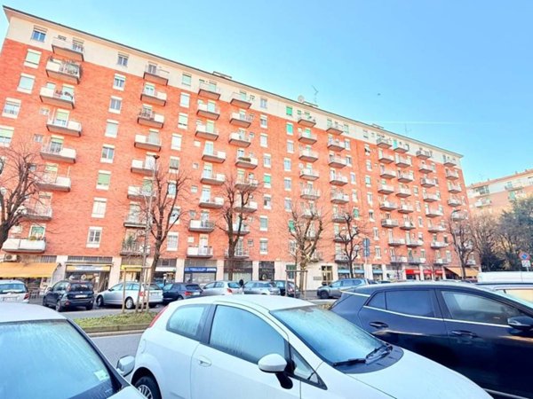 appartamento in vendita a Milano in zona Bande Nere