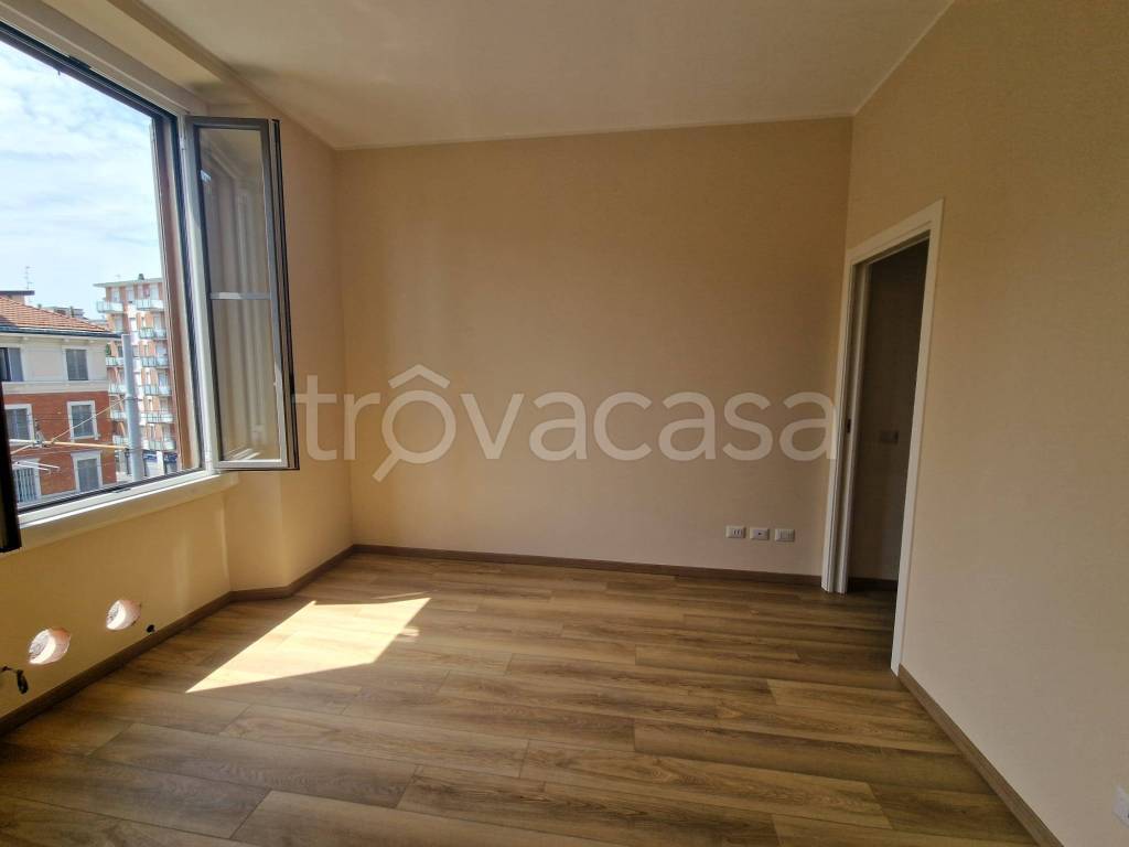 appartamento in vendita a Milano in zona Tibaldi