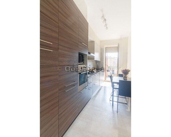 appartamento in vendita a Milano in zona Corsica
