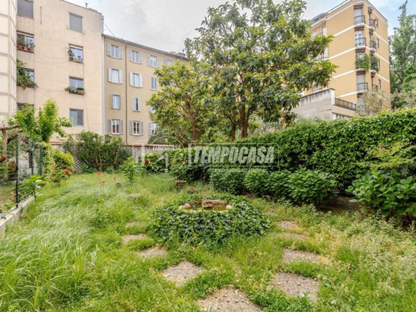 casa indipendente in vendita a Milano in zona Cinque Giornate