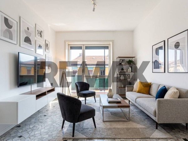 appartamento in vendita a Milano in zona Sempione