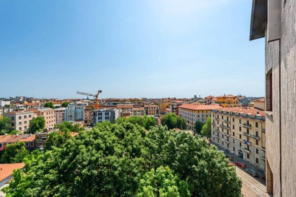 appartamento in vendita a Milano in zona Città Studi