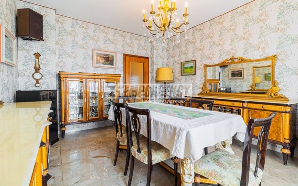 appartamento in vendita a Milano in zona Rogoredo