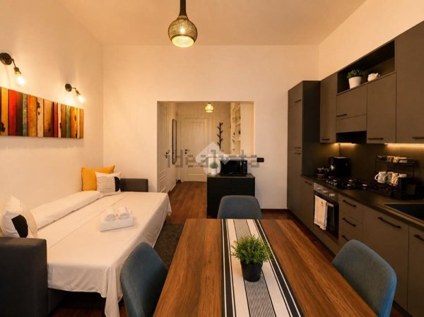 appartamento in vendita a Milano in zona Corvetto