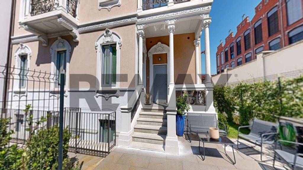 appartamento in vendita a Milano in zona Villapizzone