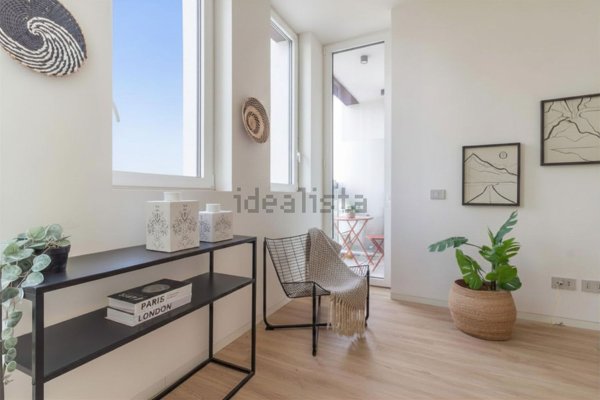 appartamento in vendita a Milano in zona Vigentino