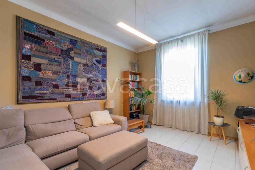 appartamento in vendita a Milano in zona Villapizzone