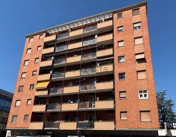 appartamento in vendita a Milano in zona Feltre