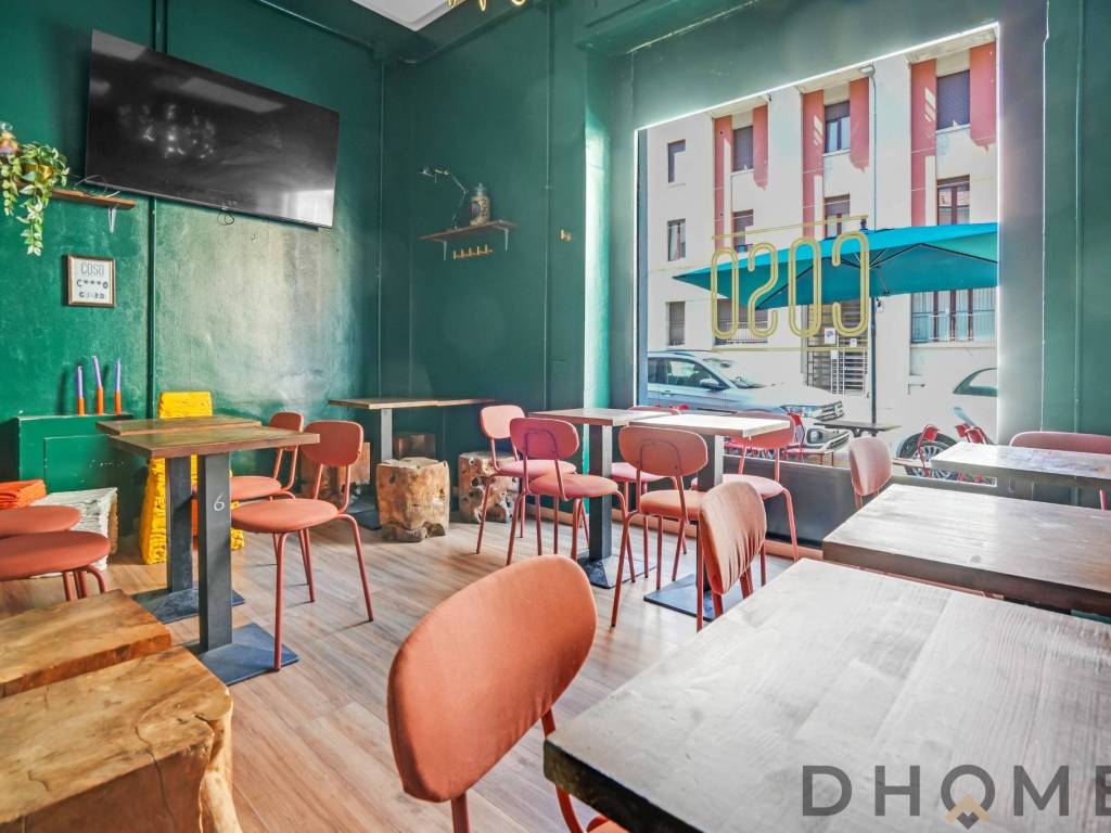 negozio in vendita a Milano in zona Città Studi