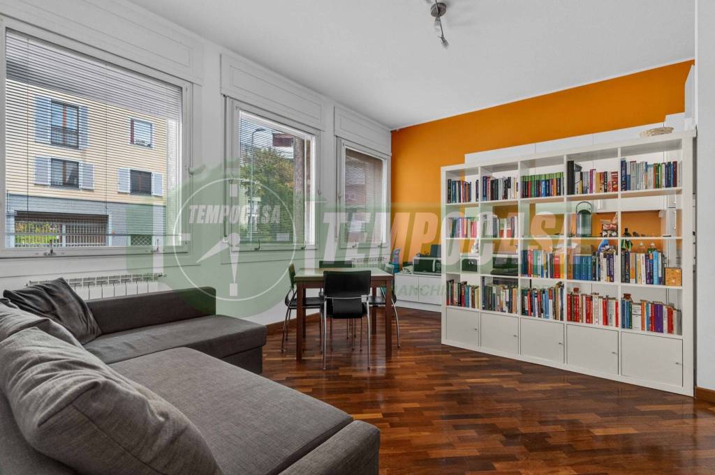 appartamento in vendita a Milano in zona Stadera