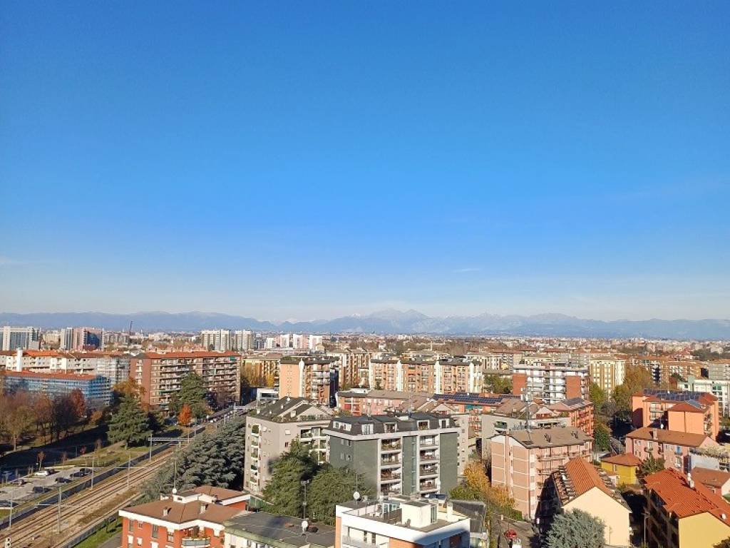 appartamento in vendita a Milano in zona Affori