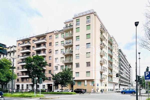 appartamento in vendita a Milano in zona Loreto