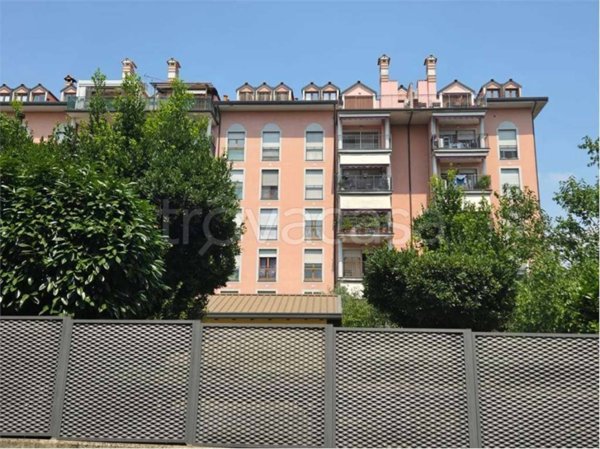 appartamento in vendita a Milano in zona Comasina
