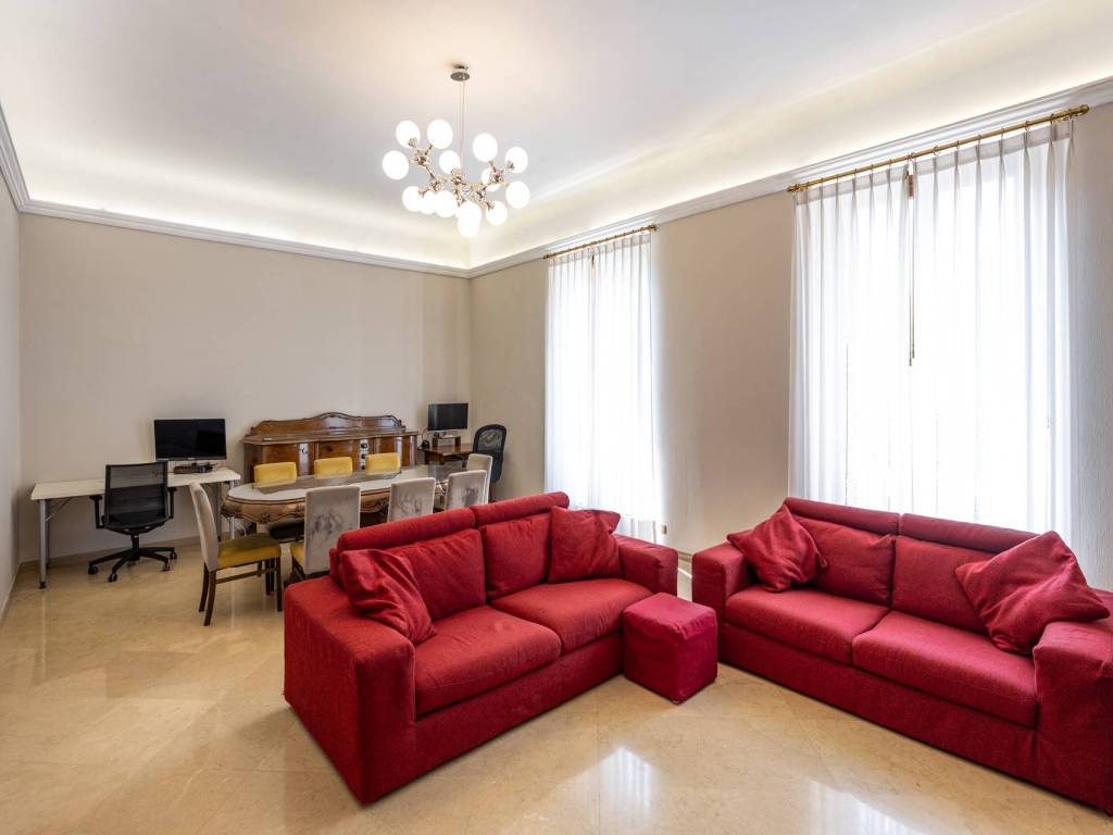 appartamento in vendita a Milano in zona Città Studi