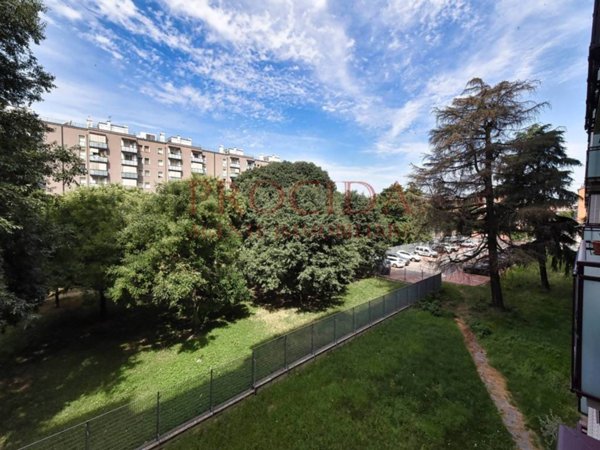 appartamento in vendita a Milano in zona Quarto Oggiaro