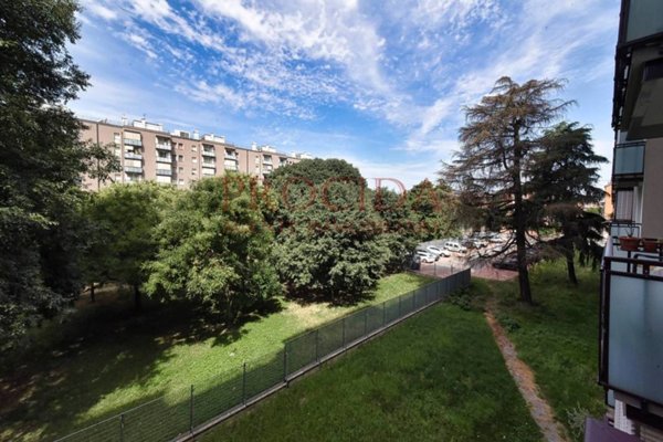 appartamento in vendita a Milano in zona Quarto Oggiaro