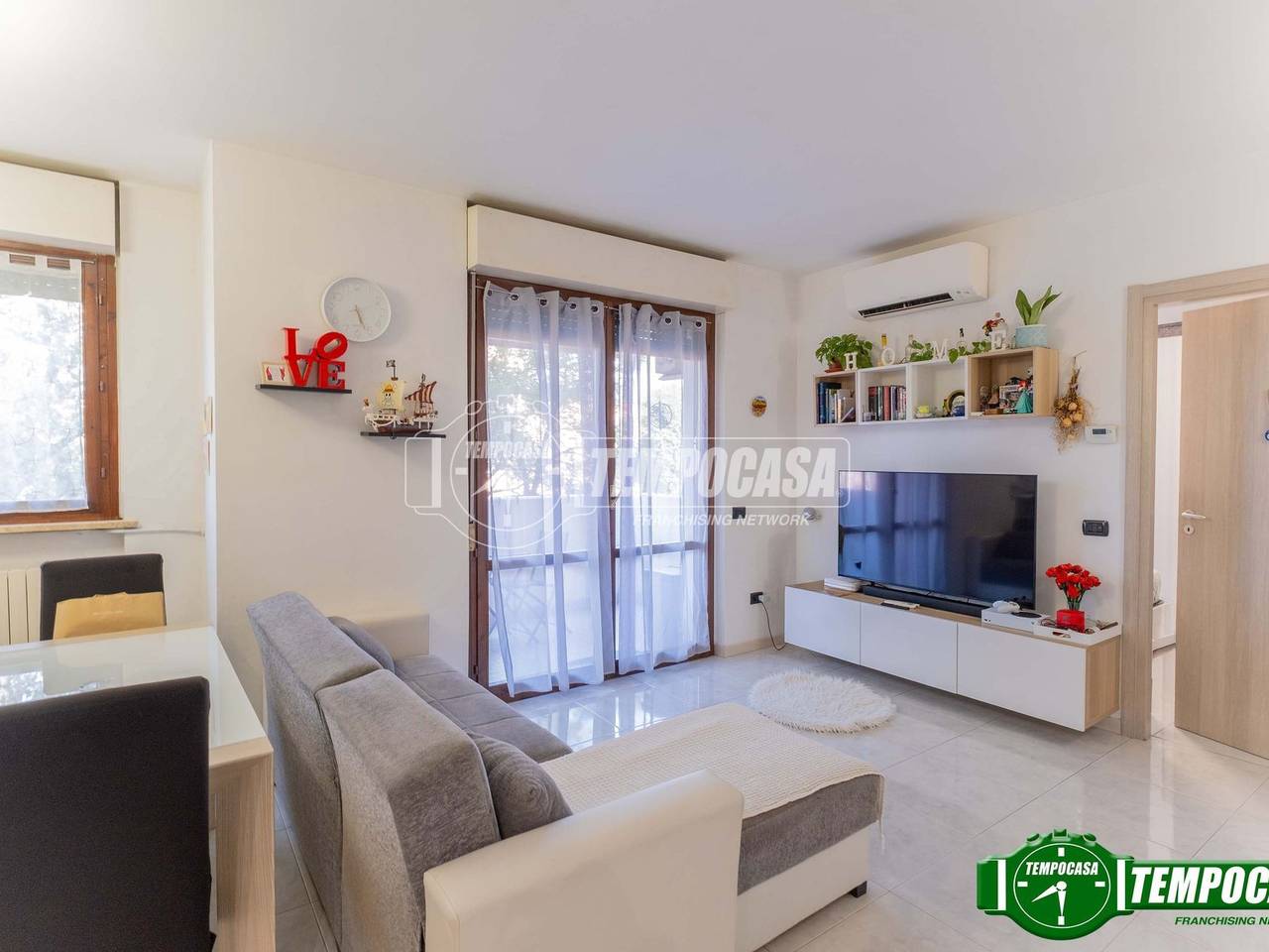 appartamento in vendita a Milano in zona Quarto Cagnino