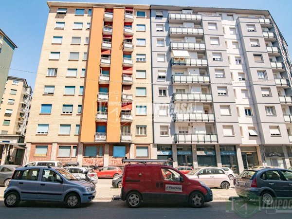 appartamento in vendita a Milano in zona Loreto