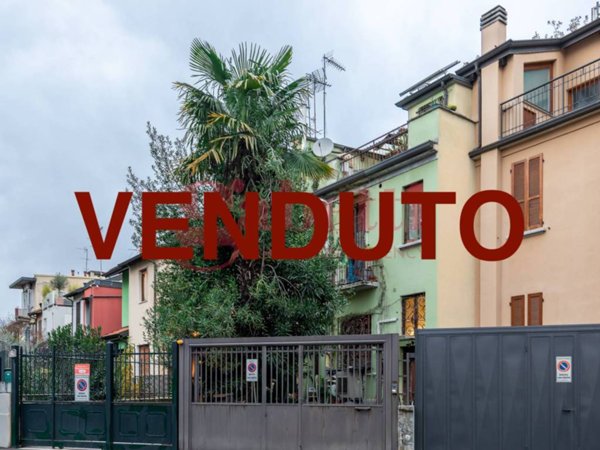 casa indipendente in vendita a Milano in zona Paolo Sarpi