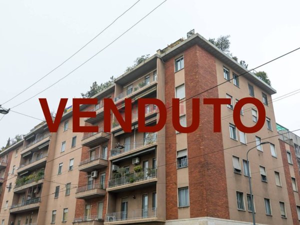 appartamento in vendita a Milano in zona Isola